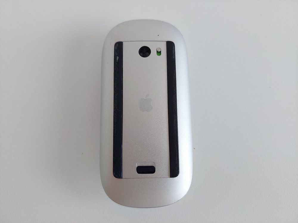 Apple Magic Mouse 1st Gen Battery Operated A1296